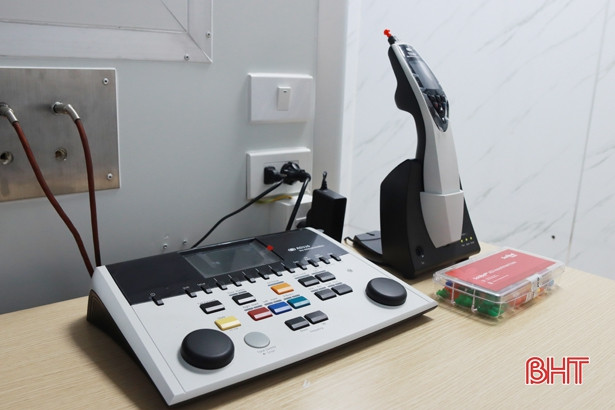 Bệnh viện Đa khoa TTH Hà Tĩnh vận hành phòng đo thính lực theo tiêu chuẩn quốc tế