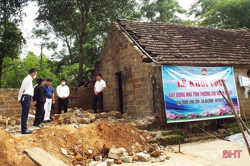 Hội đồng hương Đức Thọ tại Đức khởi công xây nhà cho 3 trẻ mồ côi