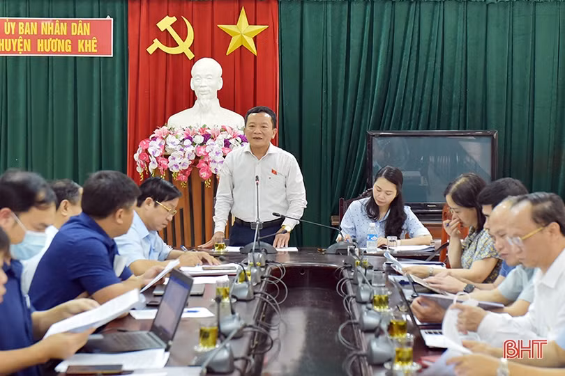 Hương Khê đề xuất bổ sung biên chế giáo viên mầm non, tiểu học