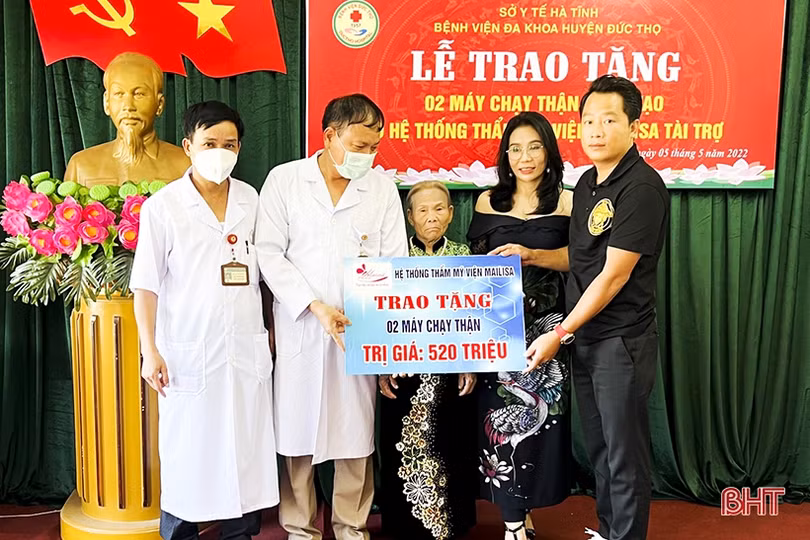 Bệnh viện Đa khoa huyện Đức Thọ tiếp nhận 3 máy chạy thận nhân tạo