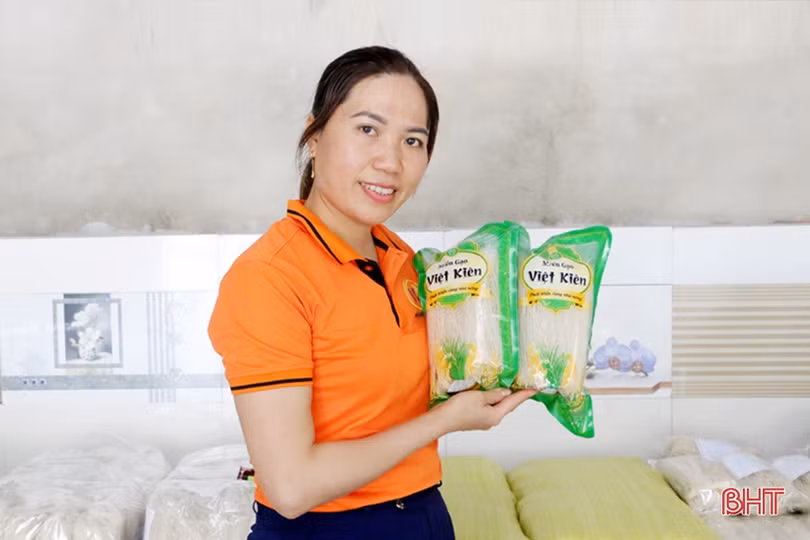 Vợ chồng người Hà Tĩnh khởi nghiệp từ hạt gạo quê hương