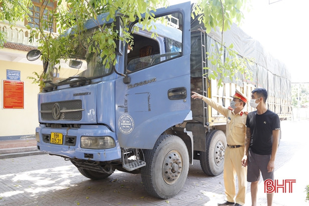 Tài xế người Bắc Ninh “chơi” ma túy trước khi chạy xe qua Hà Tĩnh