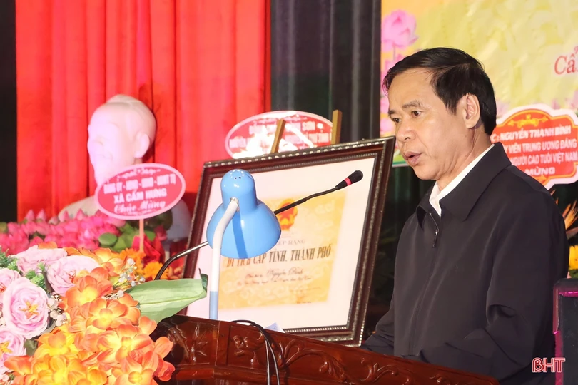 Nhà thờ họ Nguyễn Đình ở Cẩm Xuyên đón nhận bằng xếp hạng di tích lịch sử - văn hóa