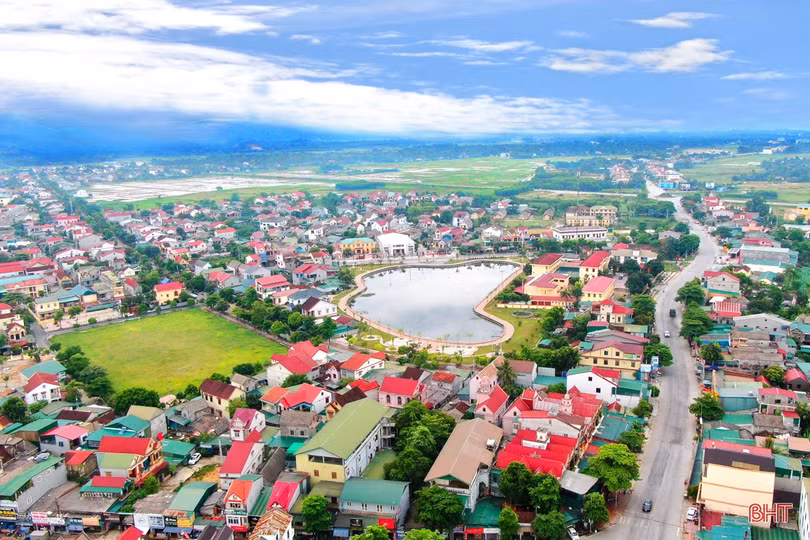 Nỗ lực “gỡ khó” trong xây dựng đô thị văn minh ở Hương Sơn