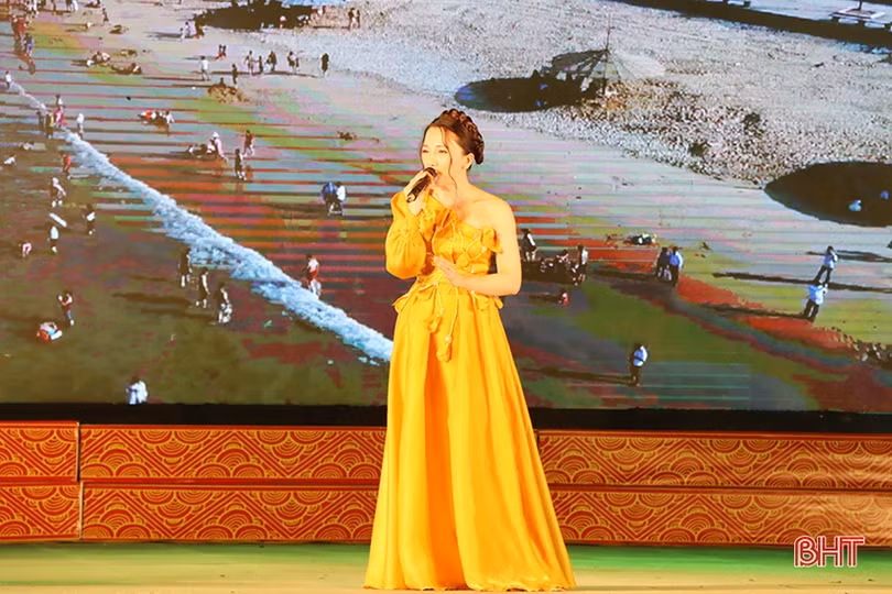 Ấn tượng đêm Gala “Thiên Cầm biển gọi”