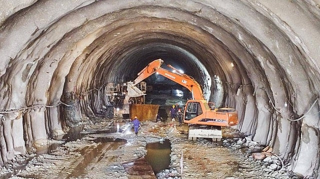 ‘Thần tốc’ hoàn thành thủ tục đầu tư xây dựng cao tốc Bắc-Nam giai đoạn 2 ‘Thần tốc’ hoàn thành thủ tục đầu tư xây dựng cao tốc Bắc - Nam giai đoạn 2