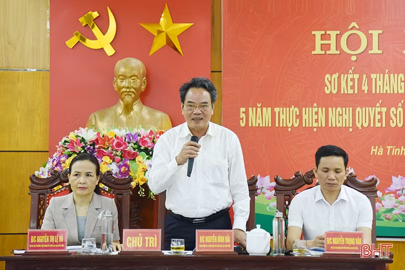 Phát huy vai trò của người đứng đầu trong thực hiện quy chế dân chủ cơ sở