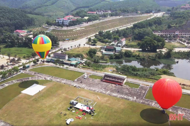 Thời tiết dịp bay khinh khí cầu tại Hà Tĩnh thế nào?