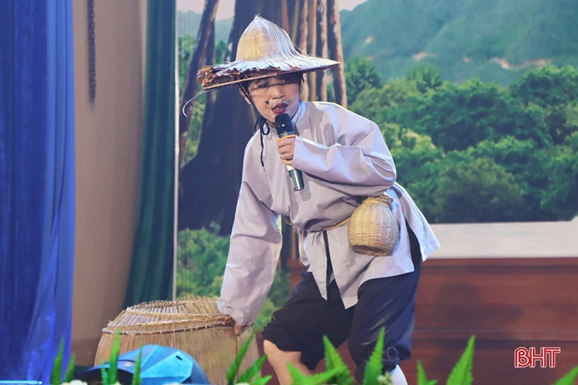 Cẩm Xuyên khai mạc liên hoan dân ca ví, giặm Nghệ Tĩnh 