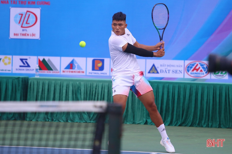 260 vận động viên tranh tài Giải quần vợt Cúp Truyền hình Hà Tĩnh lần thứ VI