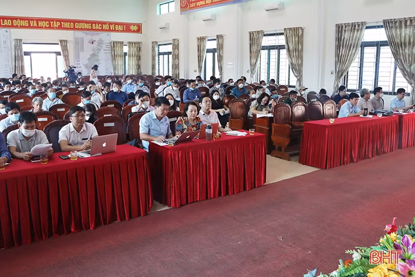 Người dân Cẩm Xuyên đề nghị đảm bảo thoát lũ khi triển khai dự án cao tốc Bắc - Nam