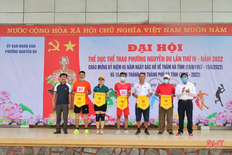 Đại hội TDTT phường Nguyễn Du tranh tài ở 5 bộ môn thi đấu