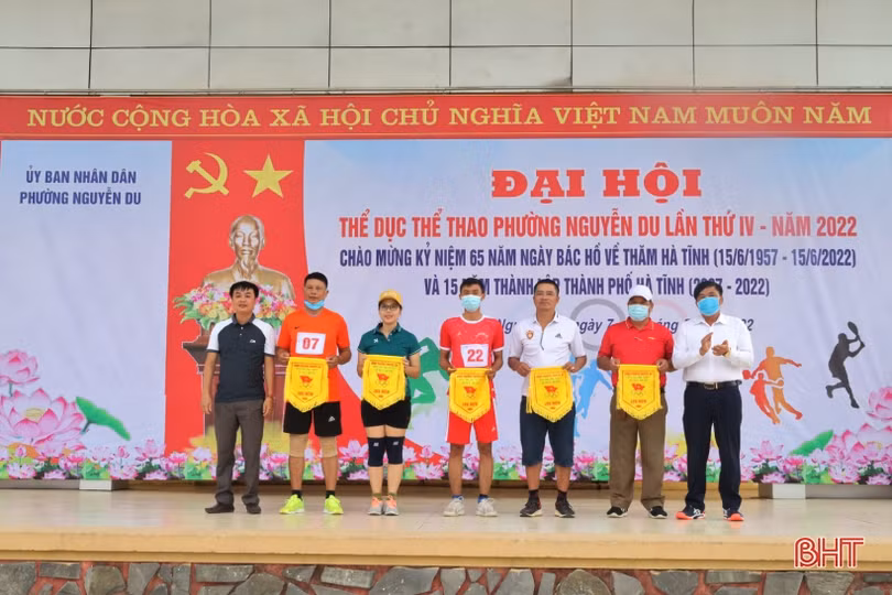 Đại hội TDTT phường Nguyễn Du tranh tài ở 5 bộ môn thi đấu