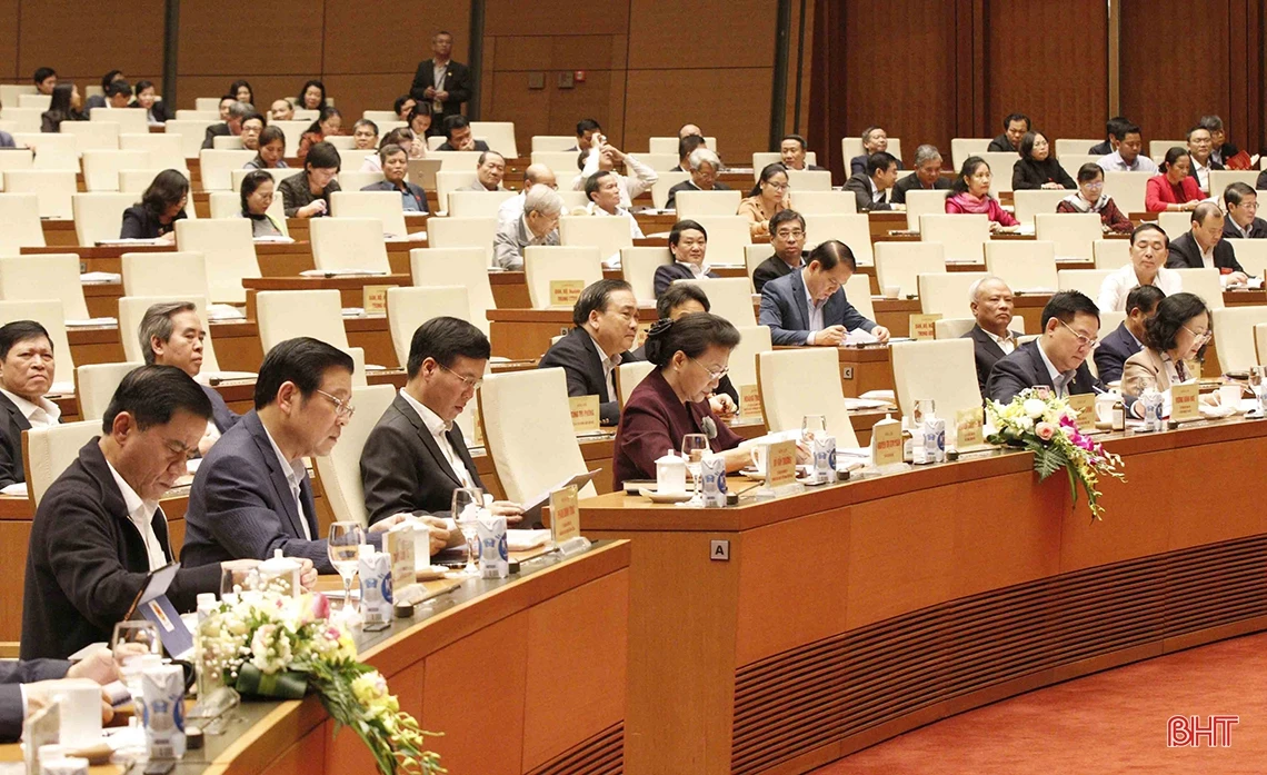 Quán triệt 3 nhiệm vụ trọng tâm, 3 giải pháp đột phá trong xây dựng Đảng