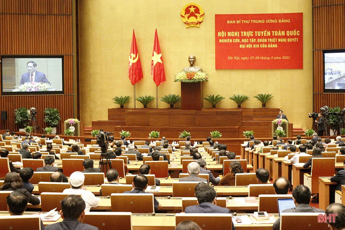 Quán triệt 3 nhiệm vụ trọng tâm, 3 giải pháp đột phá trong xây dựng Đảng