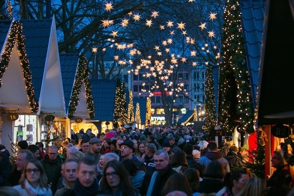 Không khí Giáng sinh tưng bừng trên thế giới ảnh 7