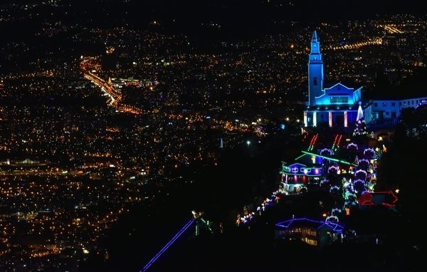 Không khí Giáng sinh tưng bừng trên thế giới ảnh 17