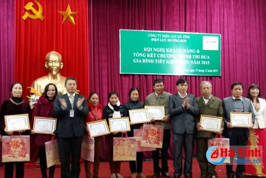 Giảm 876.610kwh nhờ Chương trình “Gia đình tiết kiệm điện” ảnh 1