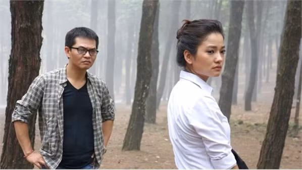 Trung Hiếu và Thúy Hằng thể hiện một cặp vợ chồng trong phim. Trung Hiếu và Thúy Hằng thể hiện một cặp vợ chồng trong phim.