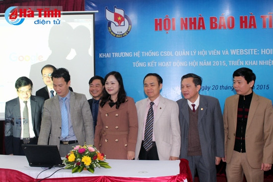 Tiếp tục nâng cao vai trò của Hội Nhà báo Hà Tĩnh ảnh 5 Tiếp tục nâng cao vai trò của Hội Nhà báo Hà Tĩnh ảnh 5