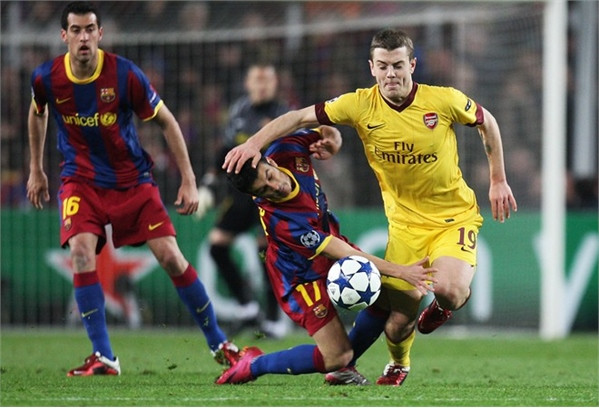 Arsenal cần đối mặt với Barcelona với một tinh thần không sợ hãi Arsenal cần đối mặt với Barcelona với một tinh thần không sợ hãi