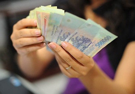 Thưởng Tết năm nay sẽ tăng bao nhiêu so với năm ngoái? ảnh 1