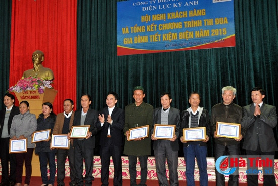 Chú trọng dịch vụ chăm sóc khách hàng theo hướng hiện đại, tiện ích ảnh 4