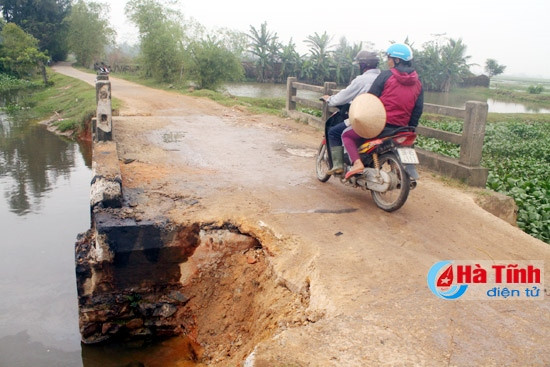 Cần đầu tư sửa chữa cầu Ao đảm bảo an toàn ảnh 1