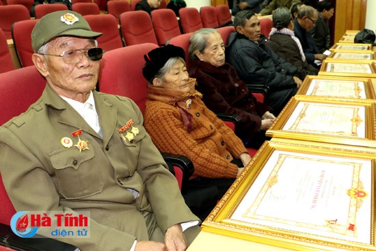 Thêm 63 mẹ được tặng, truy tặng danh hiệu "Bà mẹ Việt Nam anh hùng" ảnh 2 Thêm 63 mẹ được tặng, truy tặng danh hiệu "Bà mẹ Việt Nam anh hùng" ảnh 2