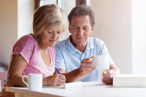 Có rất nhiều yếu tố báo hiệu bạn sống lâu tới 100 tuổi. Ảnh: Consumerreports.