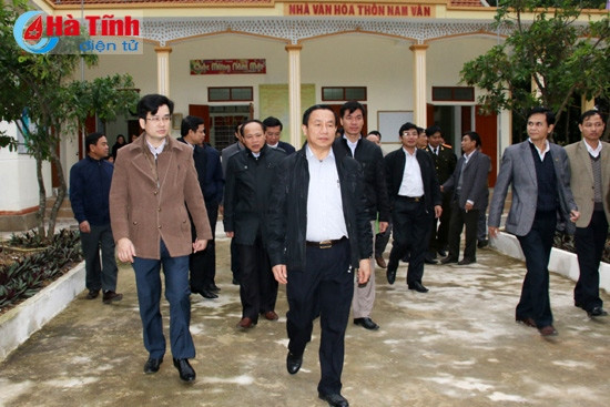 Tiếp tục lan tỏa phong trào xây dựng NTM, đảm bảo các tiêu chí đạt chuẩn bền vững ảnh 3