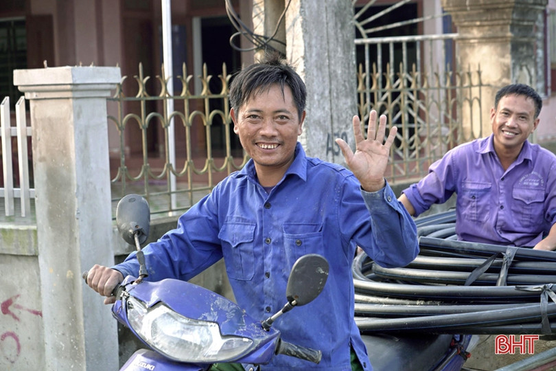 Niềm vui nước sạch về với người dân thị trấn Nghèn