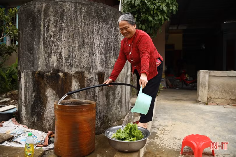 Niềm vui nước sạch về với người dân thị trấn Nghèn 