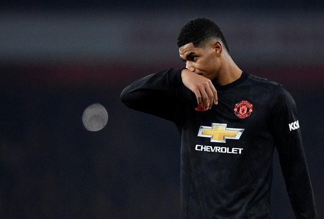 Arsenal trút cơn thịnh nộ, MU thua tan tác