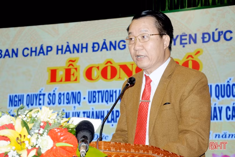 Bí thư Tỉnh ủy dự lễ công bố thành lập 9 đơn vị hành chính cấp xã mới ở Đức Thọ