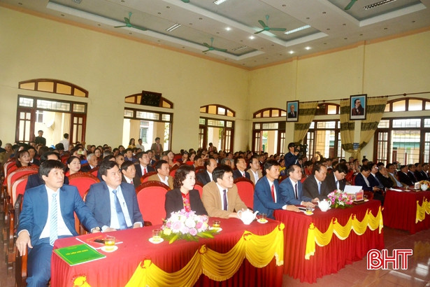 Thị xã Kỳ Anh ra mắt Đảng bộ phường Hưng Trí