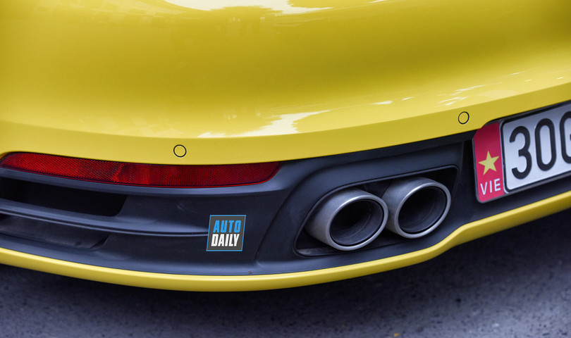 Chiêm ngưỡng chiếc Porsche 911 Carrera S Cabriolet 2020 đầu tiên về Việt Nam