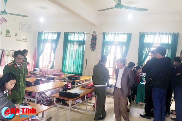 phat hien nu sinh thcs tu vong trong lop