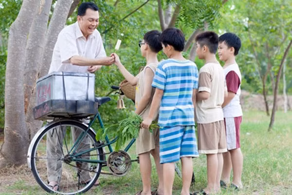 xin mot ve ve tuoi tho voi nhung mon qua vat the he 8x 9x ha tinh