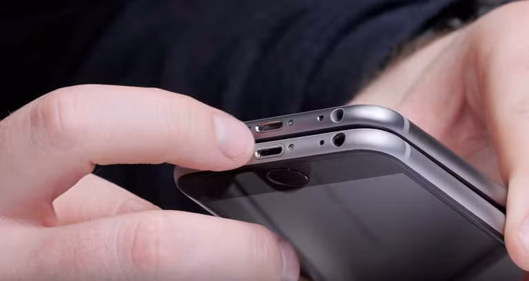 9 buoc tranh hang fake khi mua dien thoai tan trang hoac da qua su dung