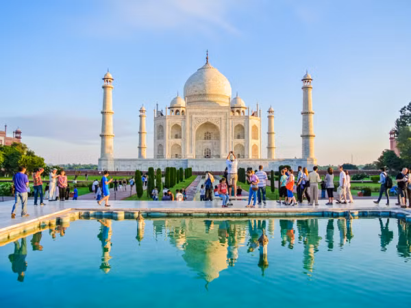 ve dep lung linh ngoai doi thuc cua nhung toa lau dai disney