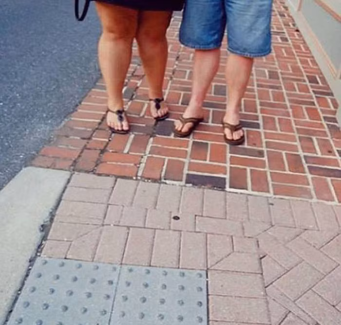 nhung buc anh du lich cuoi ra nuoc mat