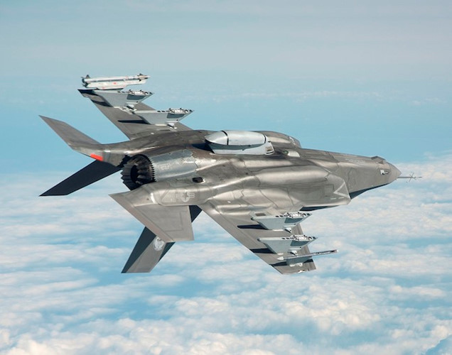f 35b se tham chien lan dau vao nam 2018