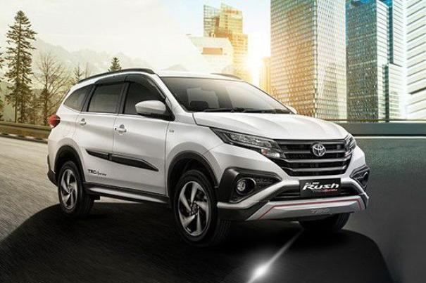 kham pha toyota rush 2018 gia chi tu hon 400 trieu dong