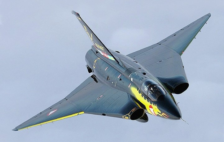 saab 35 draken rong sat dang so cua khong quan thuy dien