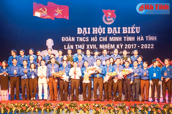ha tinh nhin lai nhung su kien noi bat nam 2017