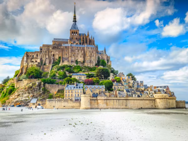 ve dep lung linh ngoai doi thuc cua nhung toa lau dai disney