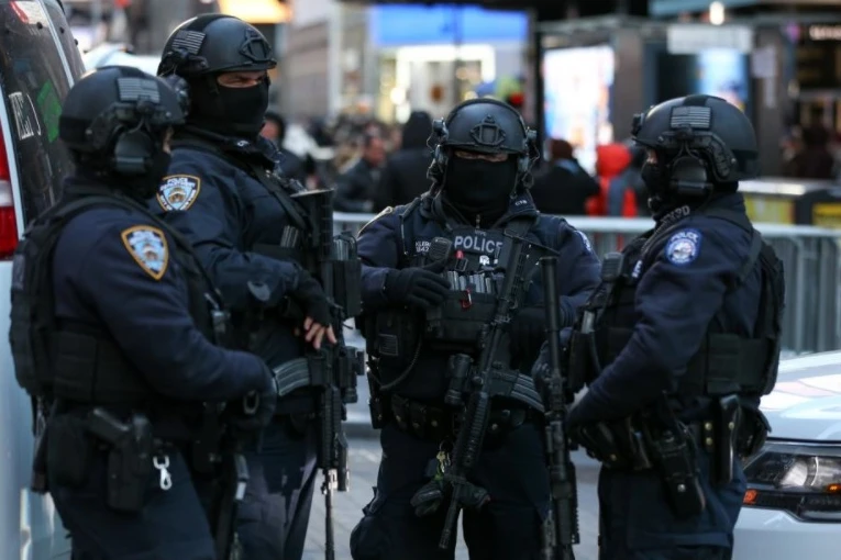 nam 2018 the gioi se doi mat voi thach thuc gi