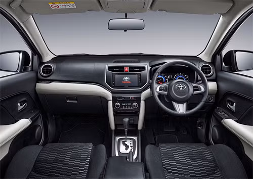 toyota rush 2018 tieu fortuner gia tu 17 800 usd