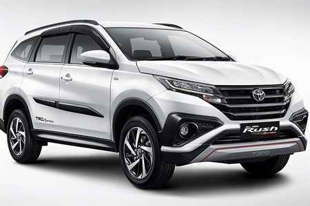 toyota rush 2018 tieu fortuner gia tu 17 800 usd
